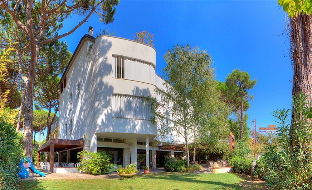Hotel Columbia Marina Romea Εξωτερικό φωτογραφία
